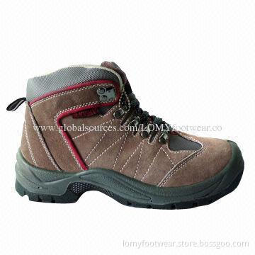 Safety Boots, Made of Suede Cow Leather and PU Sole, Size of 36 to 48#